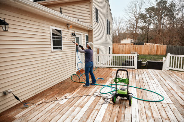 Best Commercial Building Pressure Washing  in Meriden, CT