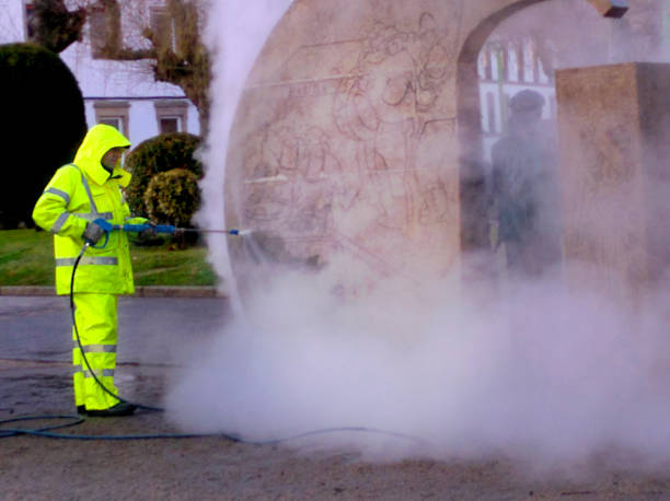 Best Garage Pressure Washing  in Meriden, CT